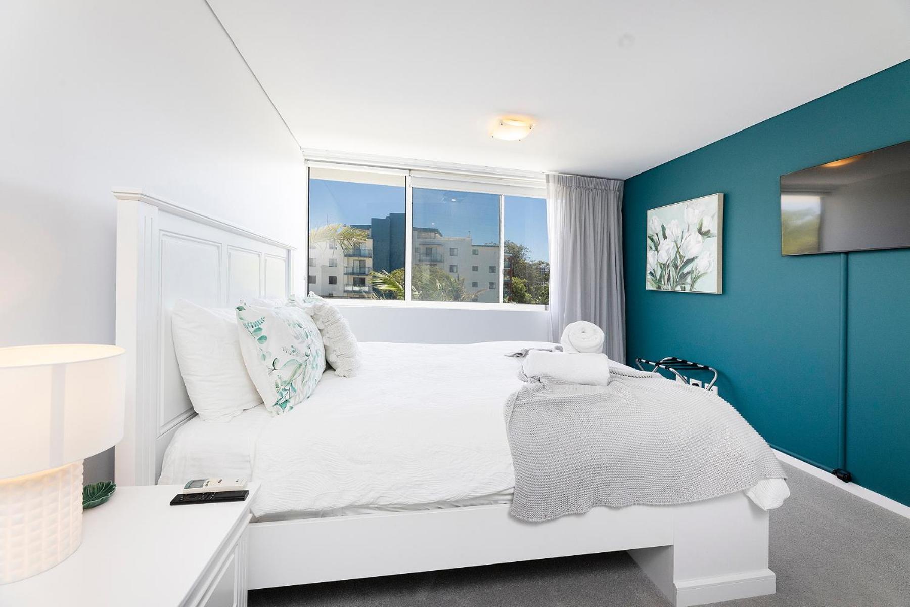 Waterline 302 Apartment *